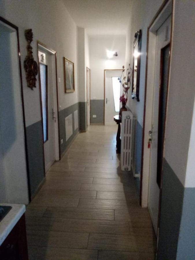 Hotel kola age Peschiera del Garda Exterior foto